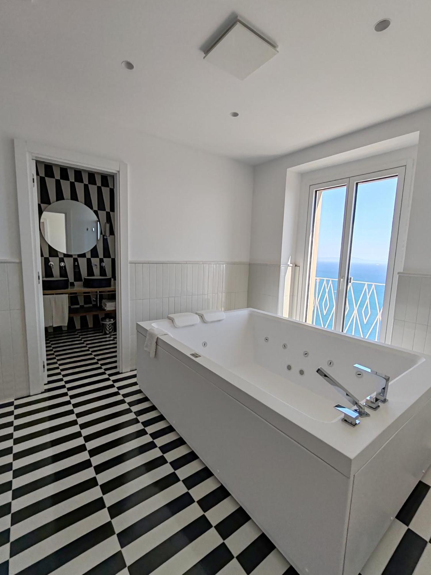 Hotel Grand Excelsior